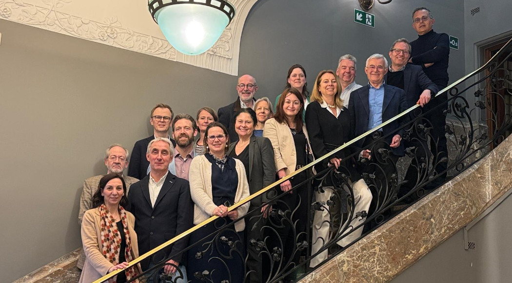 EVH and NIVI explore strategic collaboration to accelerate vaccine research, strengthen immunological assessment, and enhance European pandemic preparedness through integrated scientific networks. Exploring EVH–NIVI Collaboration: Advancing Vaccine Research and European Pandemic Preparedness